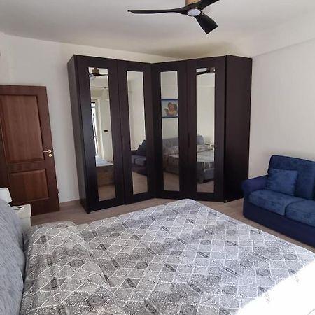 شقة La Casa Sul Viale ريجّو دي كالابريا المظهر الخارجي الصورة